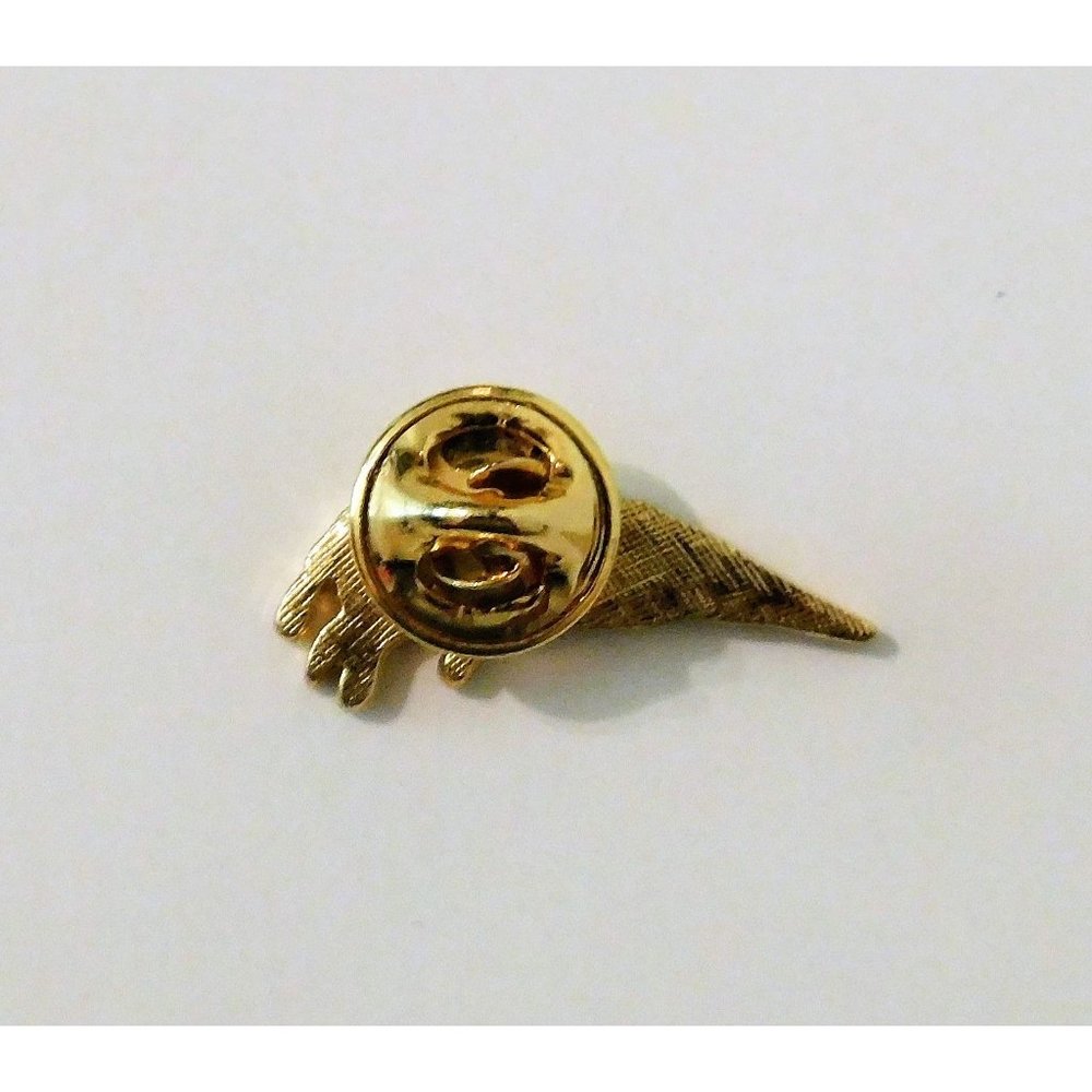 Rainbow Pin Tie Tac Lapel Hat Gold Tone LBGTQ Pride Multicolor Metal .5 x .3 in - Picture 3 of 5